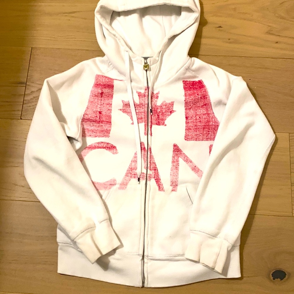 No damages or stains worn a couple times not a lot